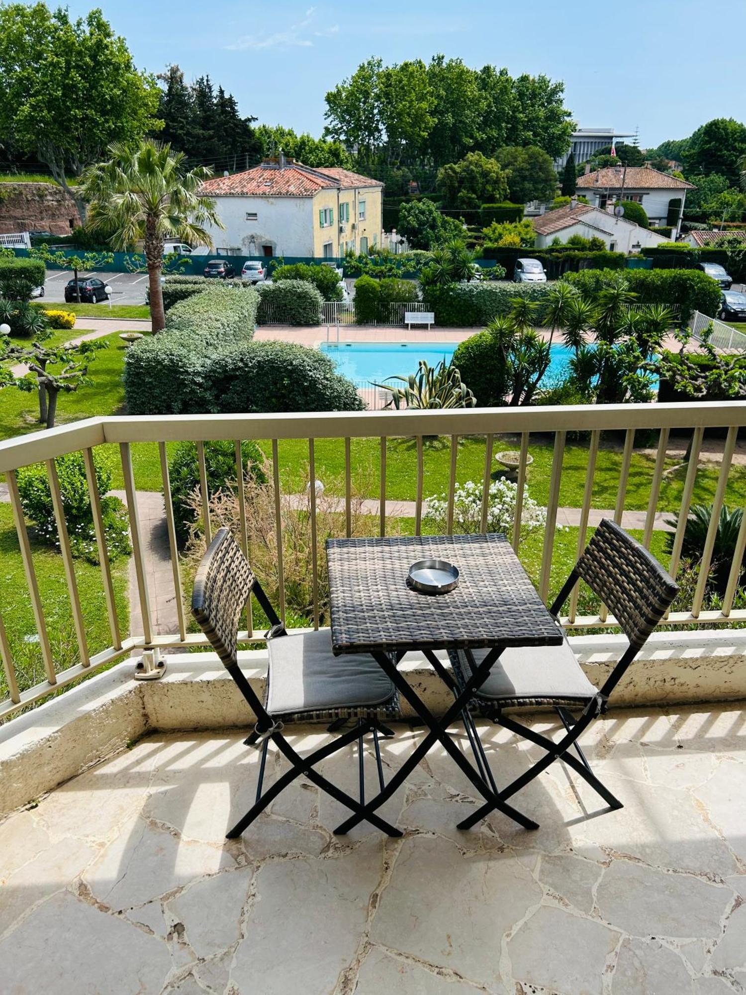 Studio De Standing Climatise, Avec Piscine, Proche De La Mer Fréjus Buitenkant foto